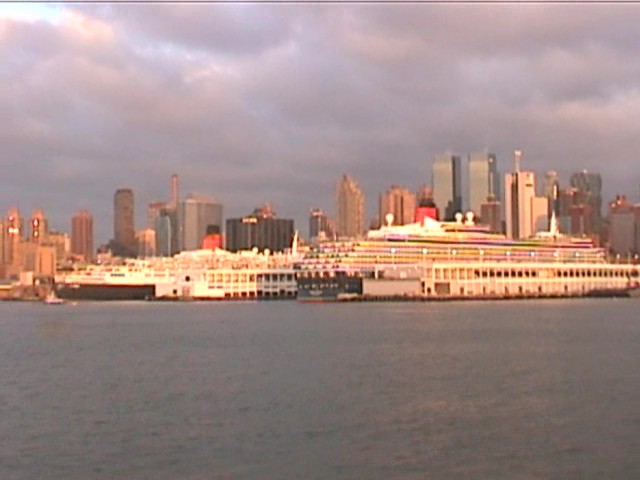 queen elizabeth 2