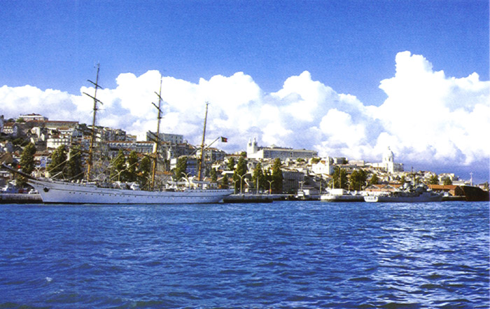 QE2