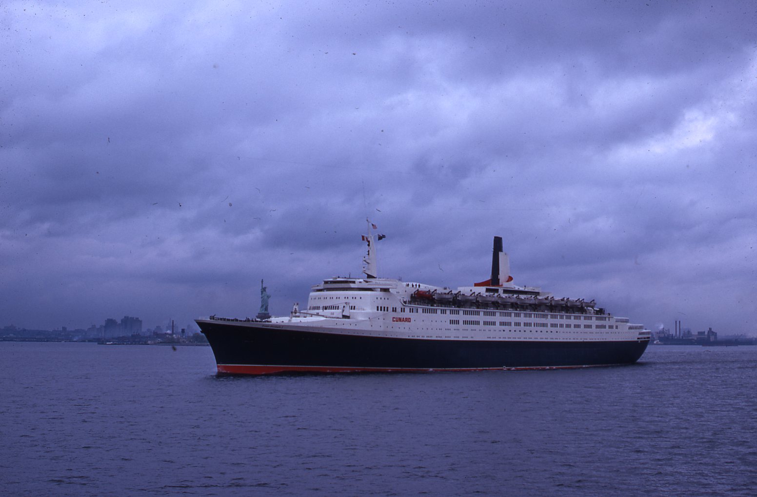 QE2